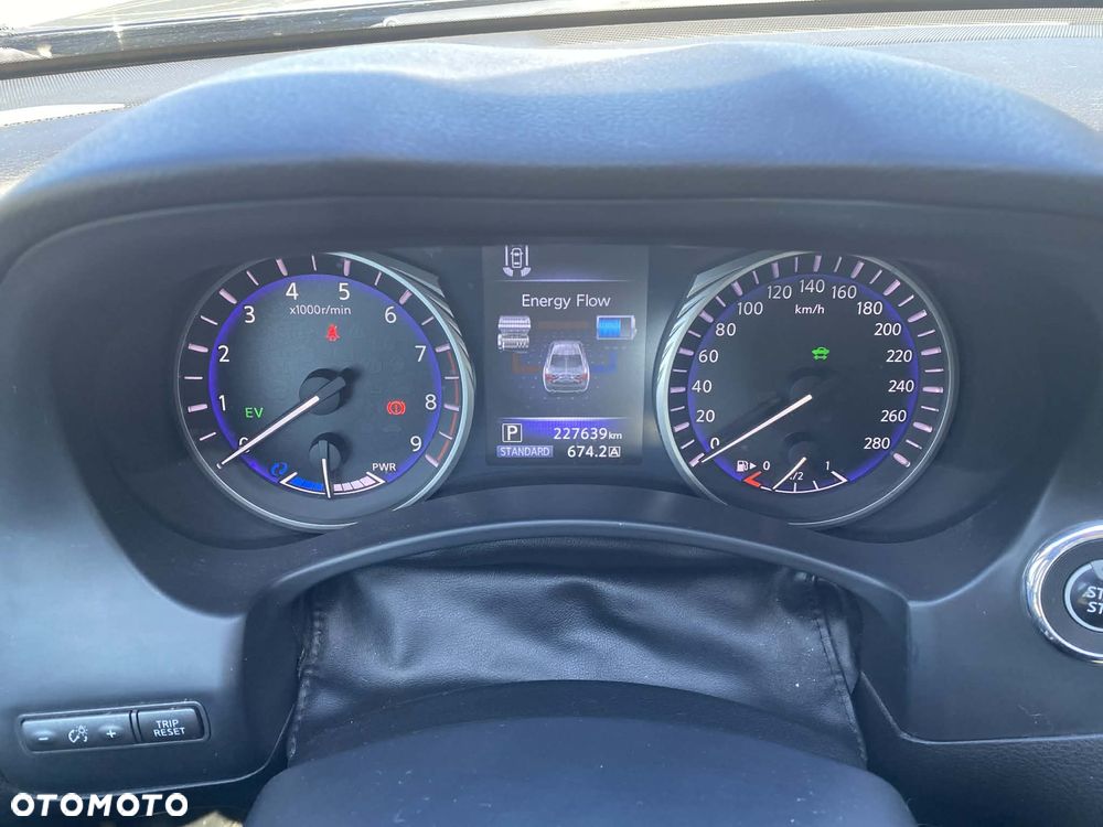 Infiniti Q50 Q50S Hybrid Sport AWD - 13