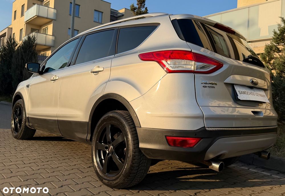 Ford Kuga 2.0 TDCi 4x4 Titanium - 3