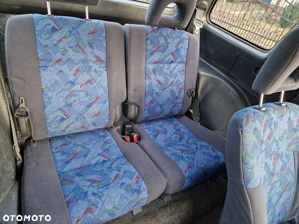 Toyota RAV4 2.0 Special - 24