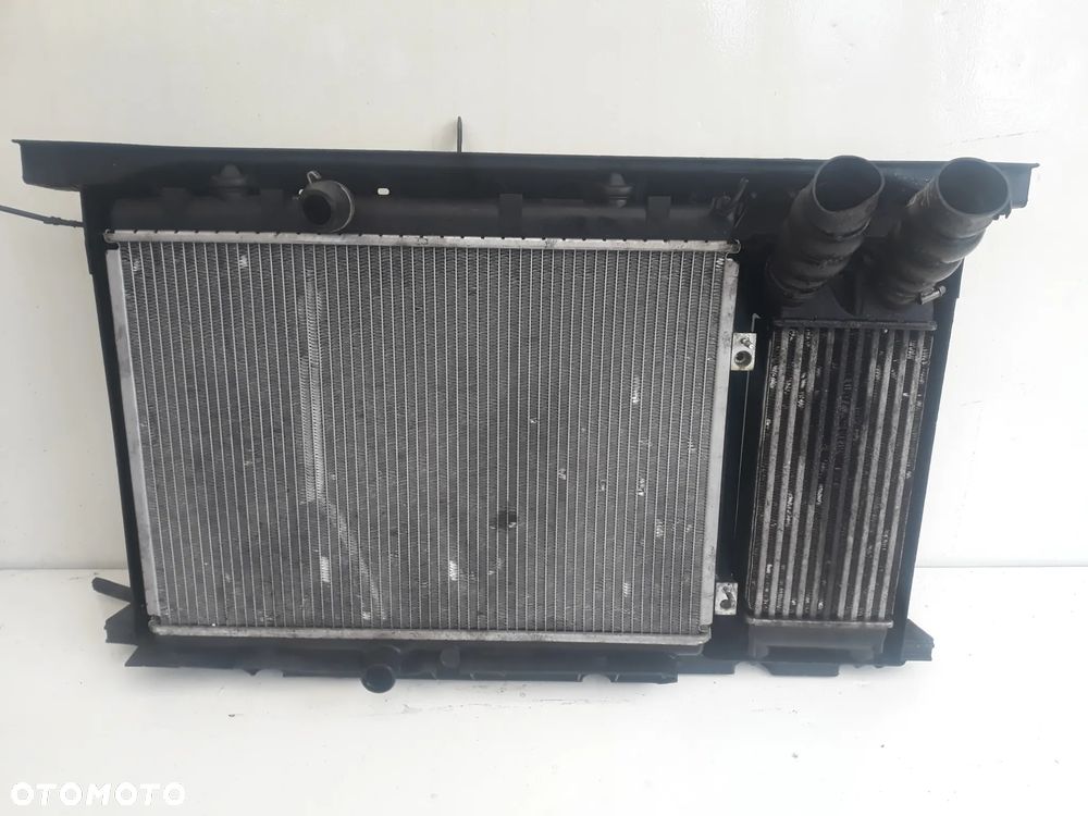 CHŁODNICA PAS PRZEDNI PEUGEOT 308 T7 SW KOMBI 1,6 HDI  2009r - 2