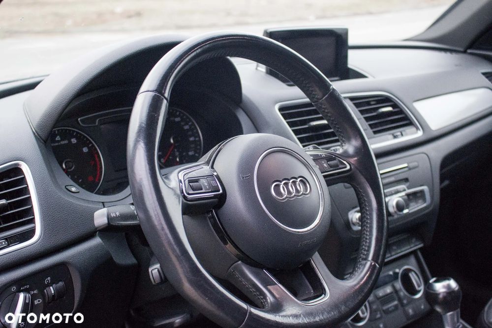 Audi Q3 - 11