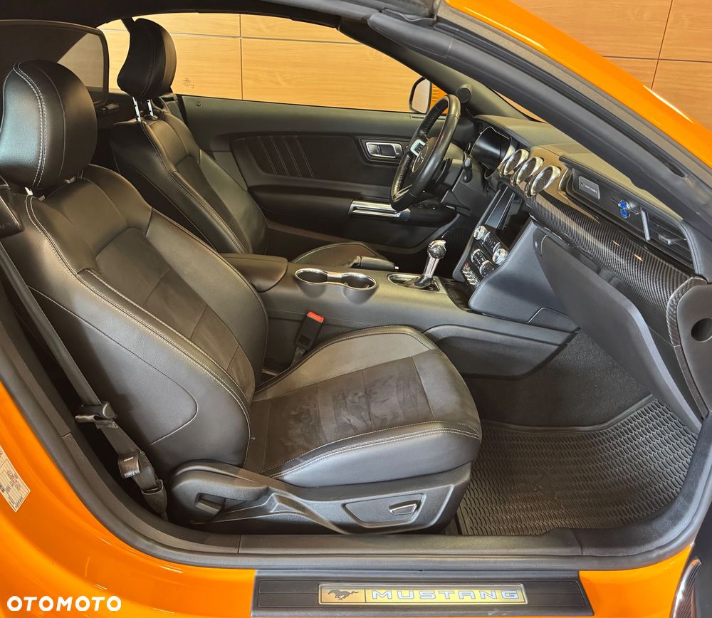 Ford Mustang 5.0 V8 GT - 13
