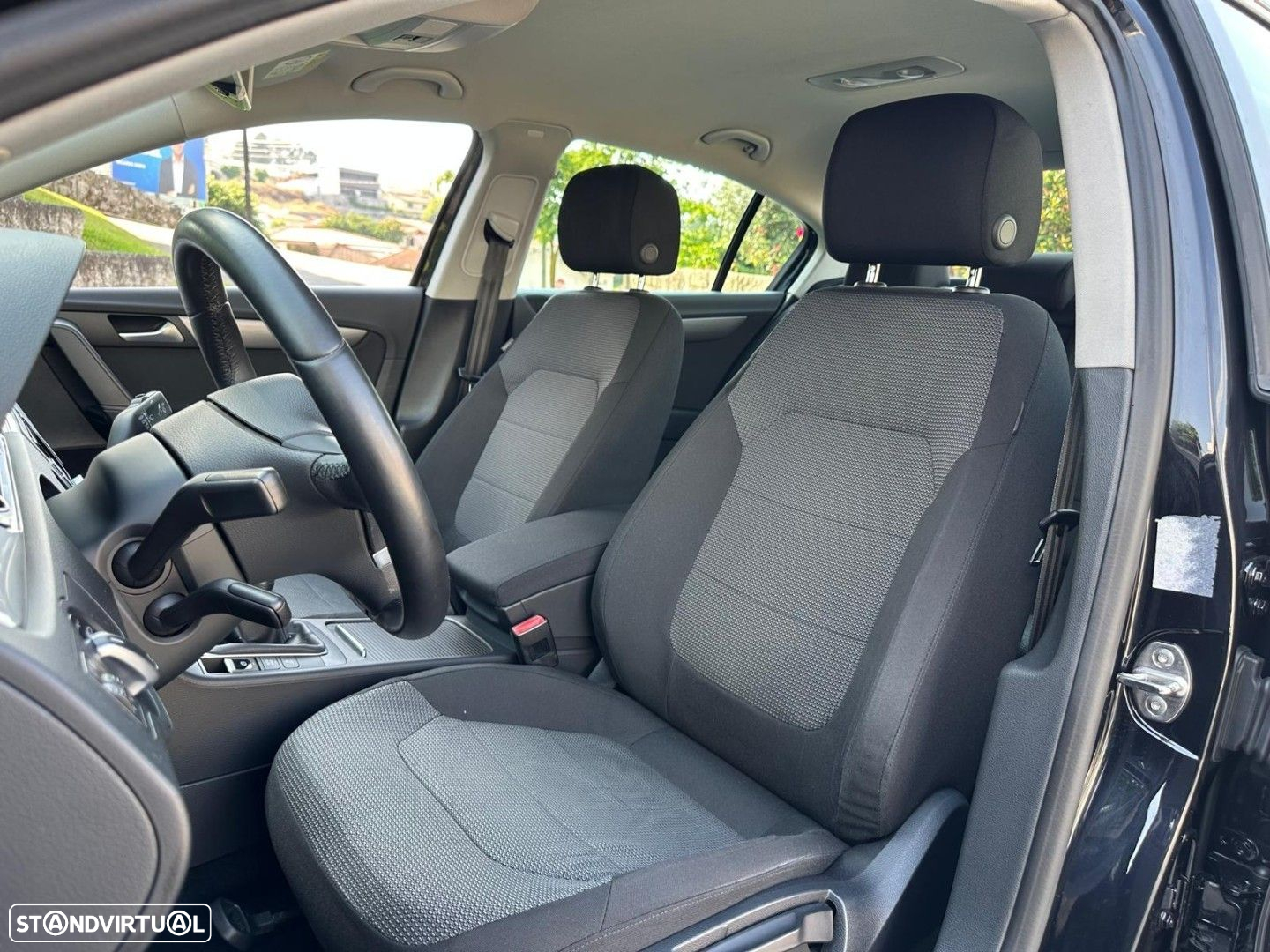 VW Passat 1.6 TDI BlueMotion - 10
