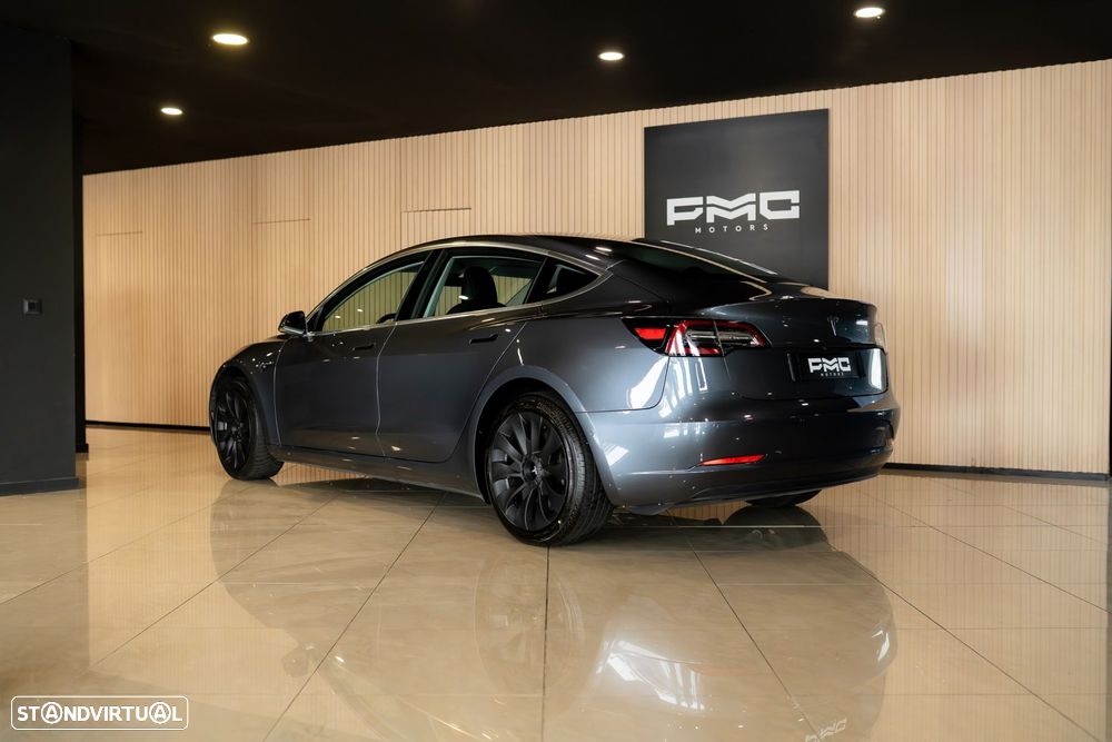 Tesla Model 3 Standard Range Plus RWD - 4