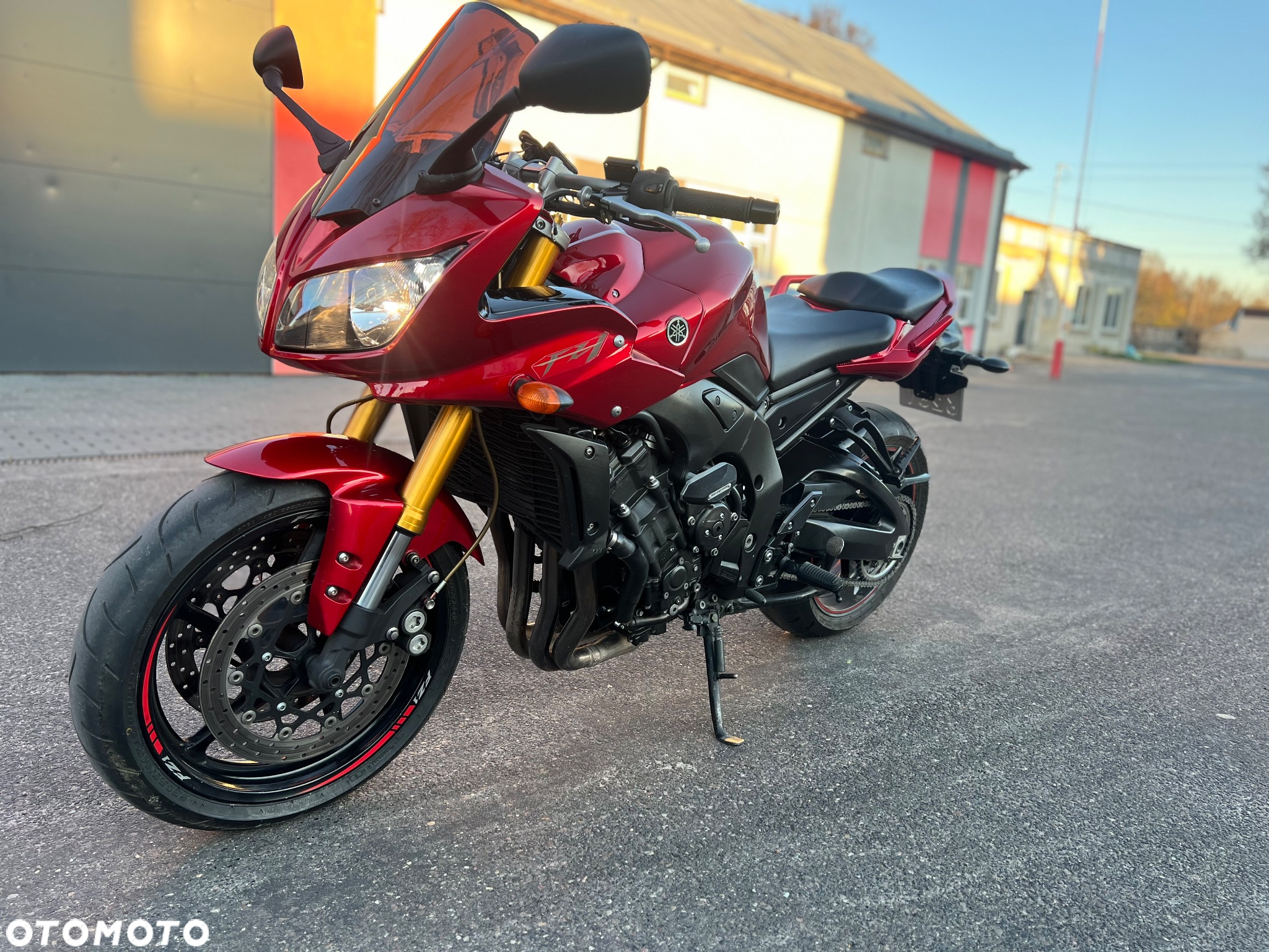 Yamaha FZS - 2