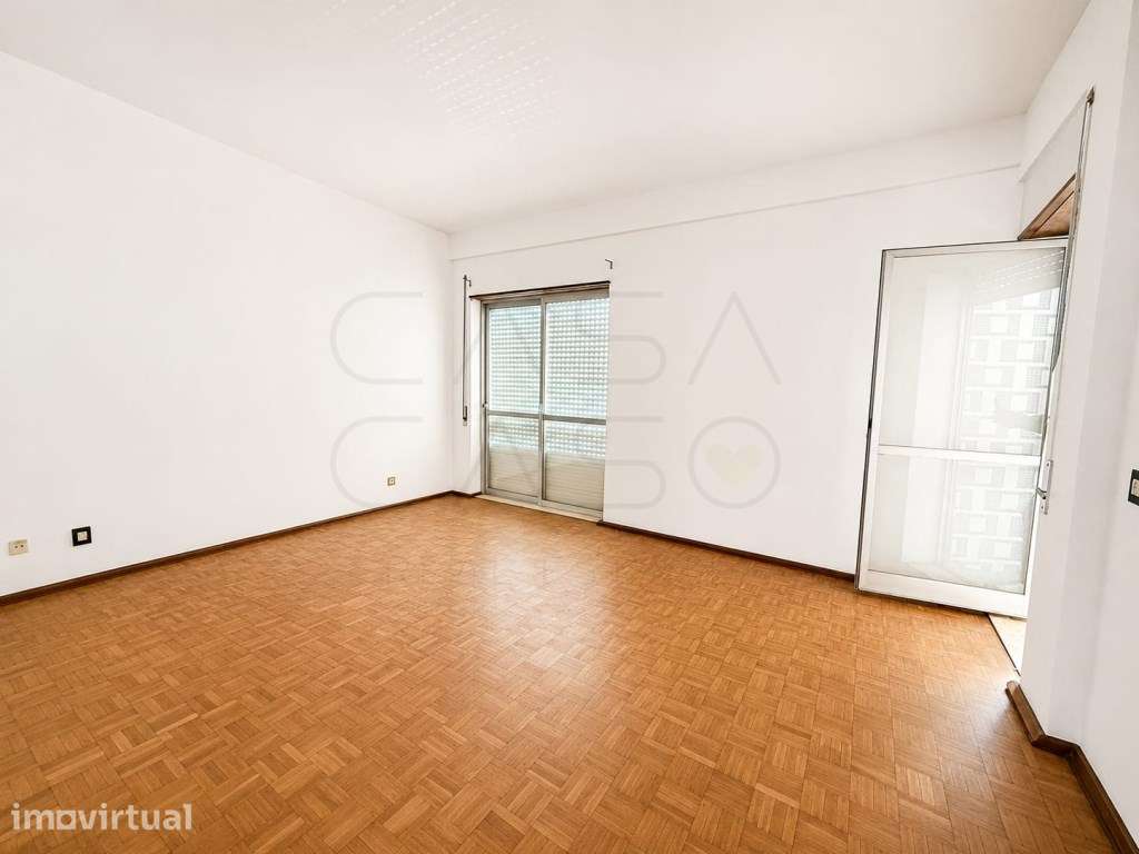 Apartamento de 4 assoalhadas no Urbisado - Grande imagem: 3/13