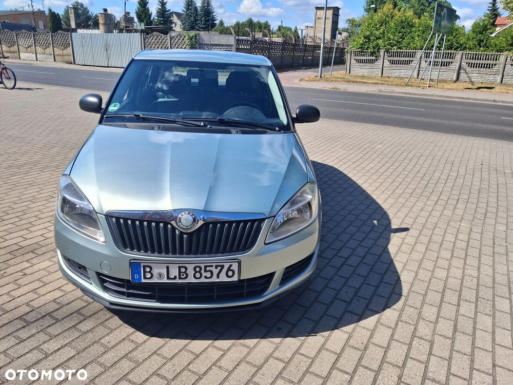 Skoda Fabia 1.2 HTP Elegance - 2