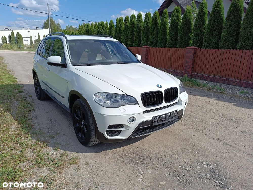 BMW X5 xDrive35i Edition Exclusive - 23