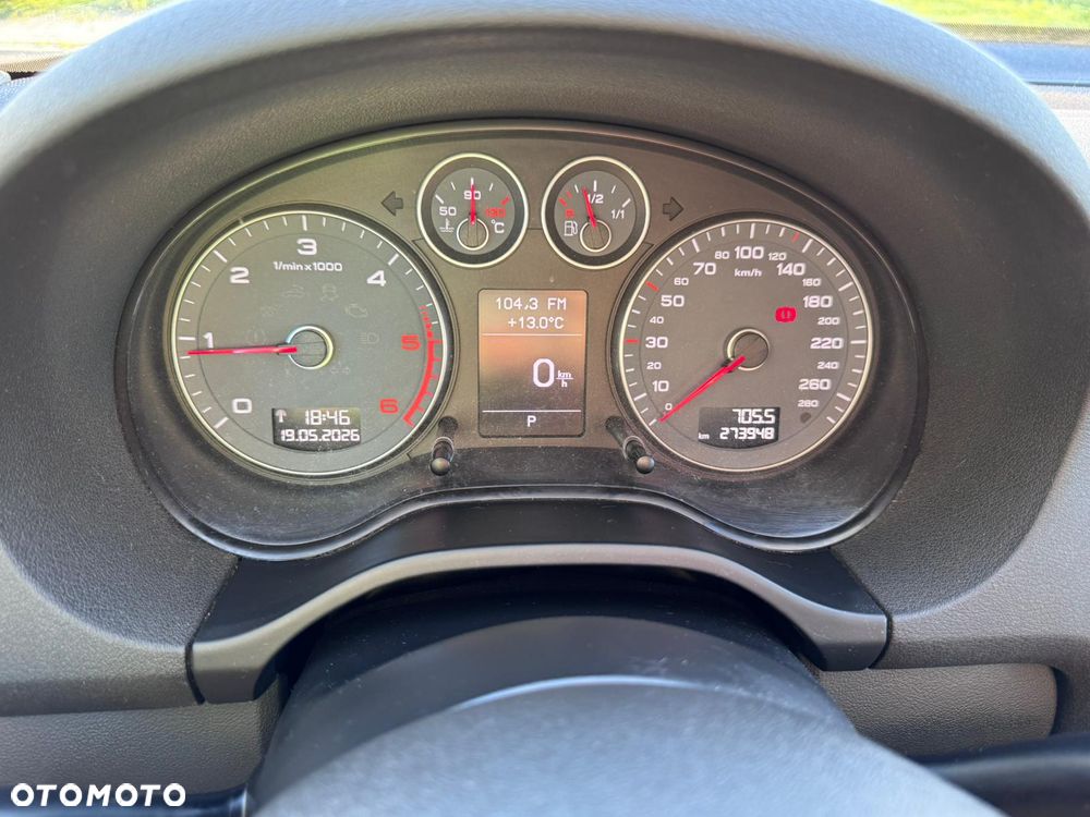 Audi A3 Sportback 2.0 TDI DPF Ambiente S tronic - 11