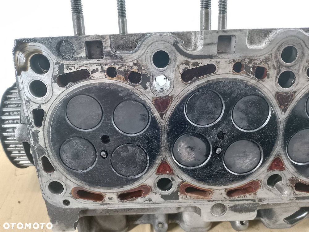 GŁOWICA LEWA AUDI A6 C6 3.0 TDI - 4