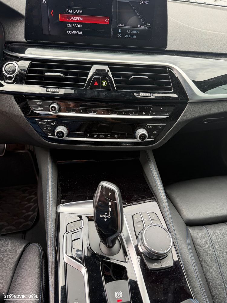 BMW 525 d Pack M Auto - 10