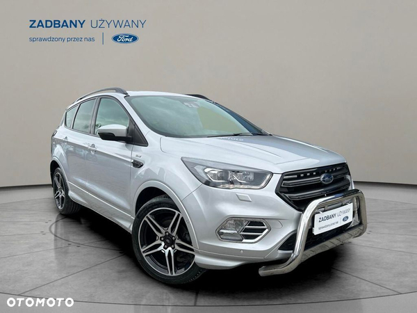 Ford Kuga 1.5 EcoBoost 2x4 Titanium
