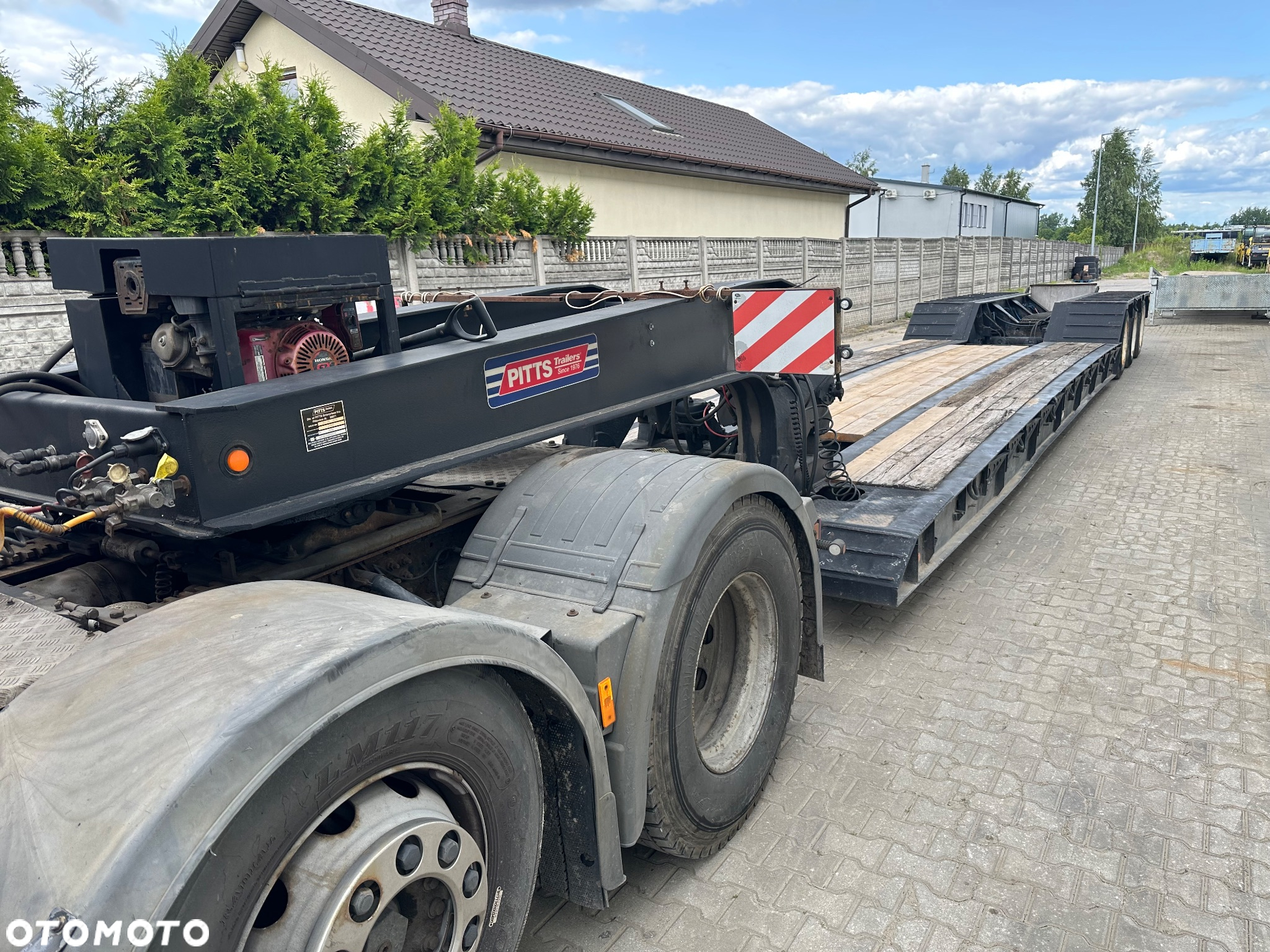 Inny PITTS LB52-24D (USA) - 5