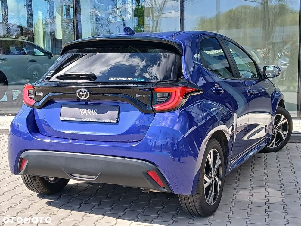 Toyota Yaris Hybrid 1.5 Style - 12