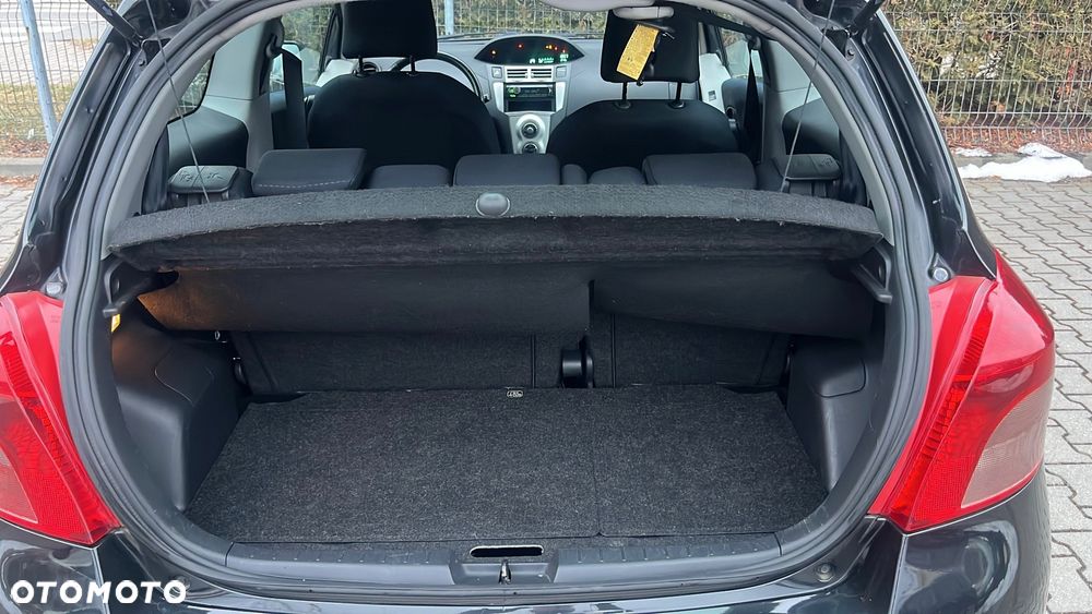 Toyota Yaris 1.0 VVT-i Style - 17