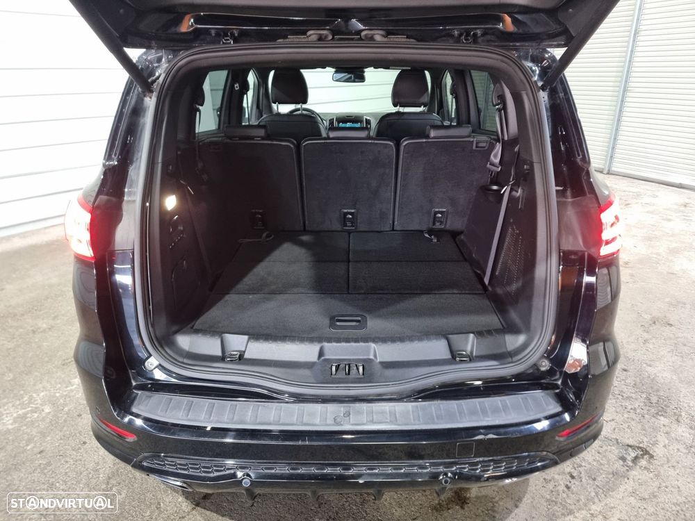 Ford S-Max 2.0 TDCi ST-Line - 7