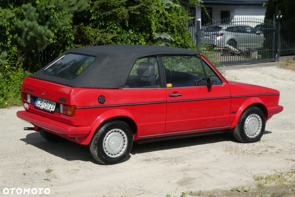 Volkswagen Golf 1.6 Base / C - 2