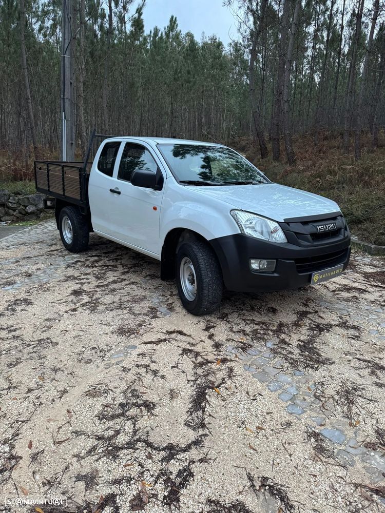 Isuzu D-Max - 4