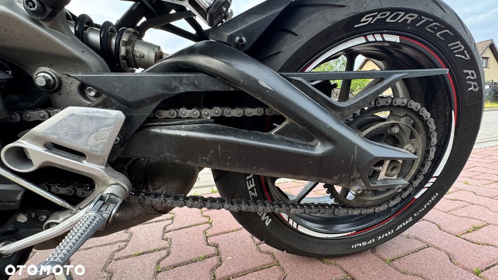 Yamaha MT - 8