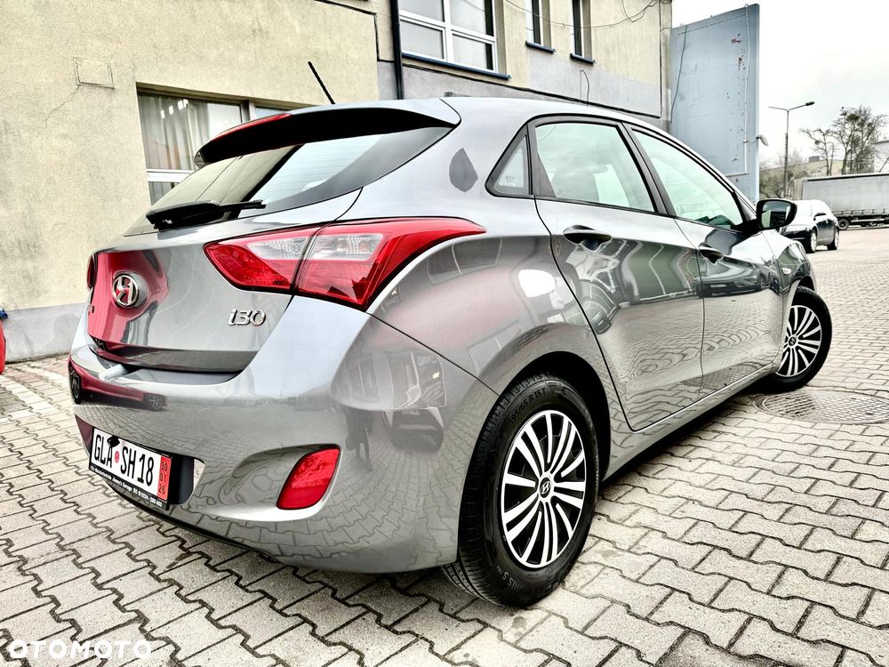 Hyundai i30 1.4 Premium - 4