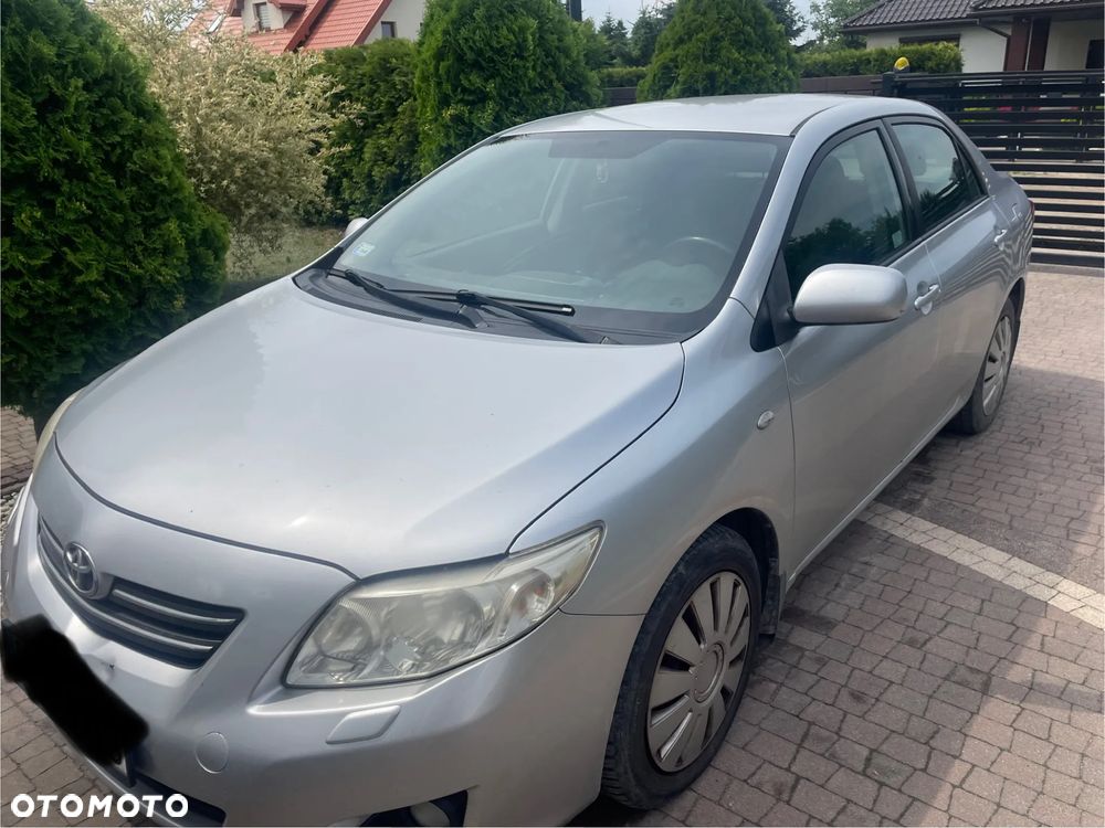 Toyota Corolla - 5