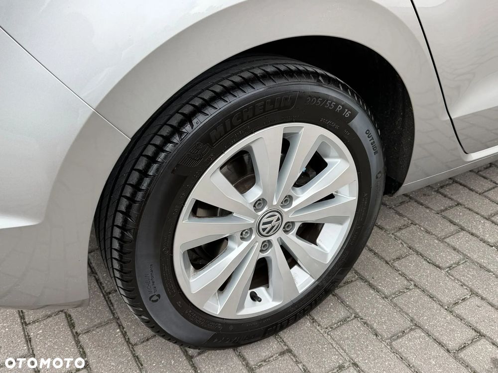Volkswagen Golf Sportsvan SV 1.4 TSI BMT Highline - 38