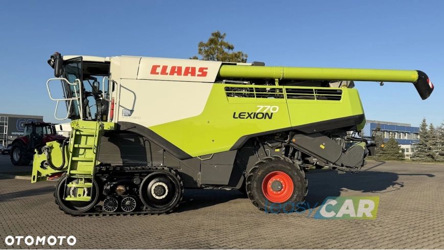 Claas Lexion 770 Terra Trac wyposażony w Header Vario 1230 12,27m - 9