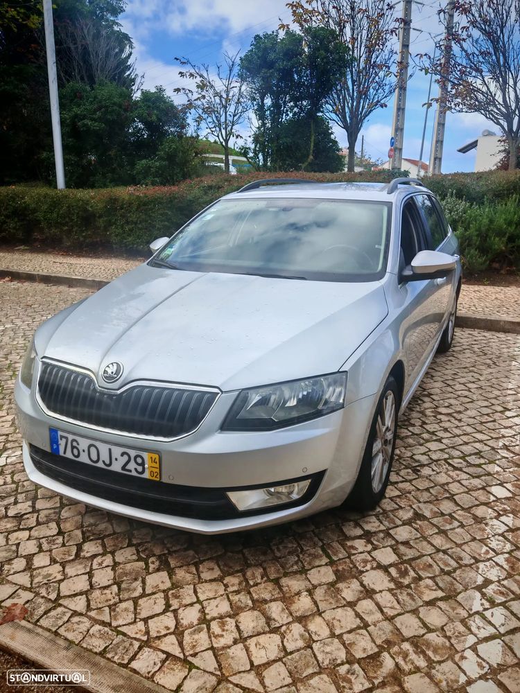 Skoda Octavia Break 1.6 TDi Ambiente - 2