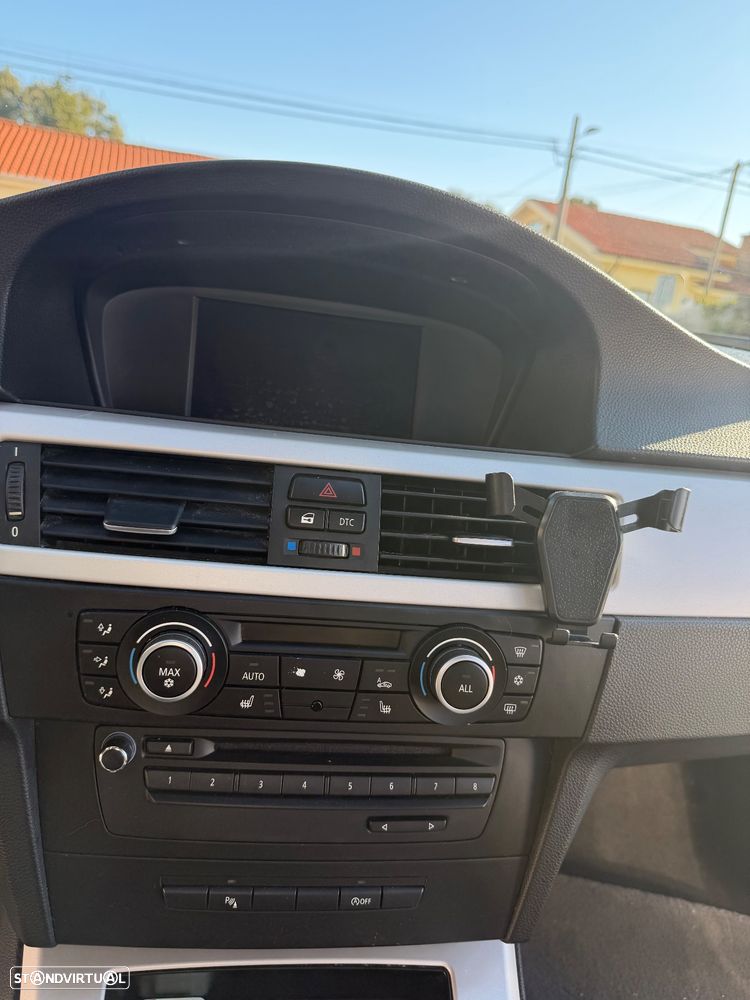 BMW 318 d DPF Edition Sport - 4