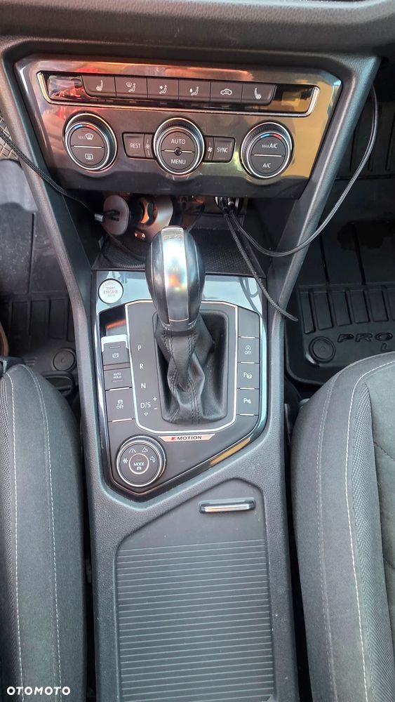 Volkswagen Tiguan 2.0 TDI BMT SCR 4Mot Highline DSG - 29