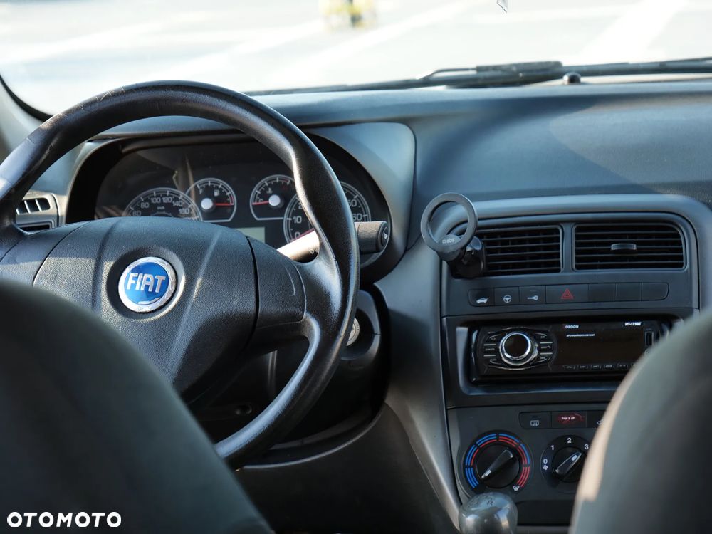 Fiat Grande Punto 1.4 8V GP - 21