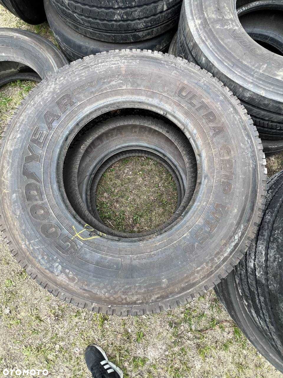 Opona GoodYear UltraGrip WTS 295/80 R22.5 mm17 - 2