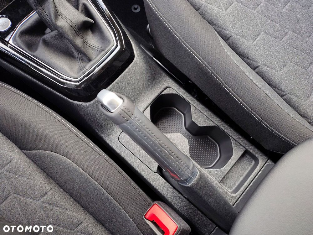 Volkswagen T-Cross - 24