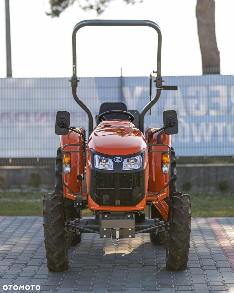 Kubota L1-382 - 2