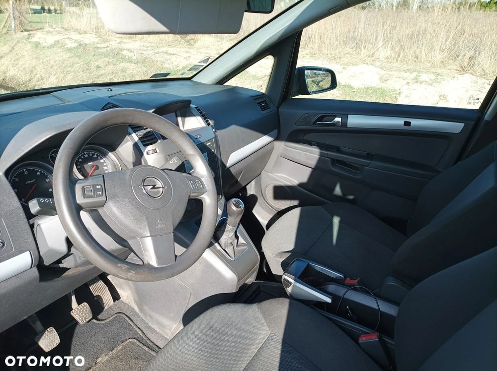 Opel Zafira 1.9 CDTI Enjoy - 6