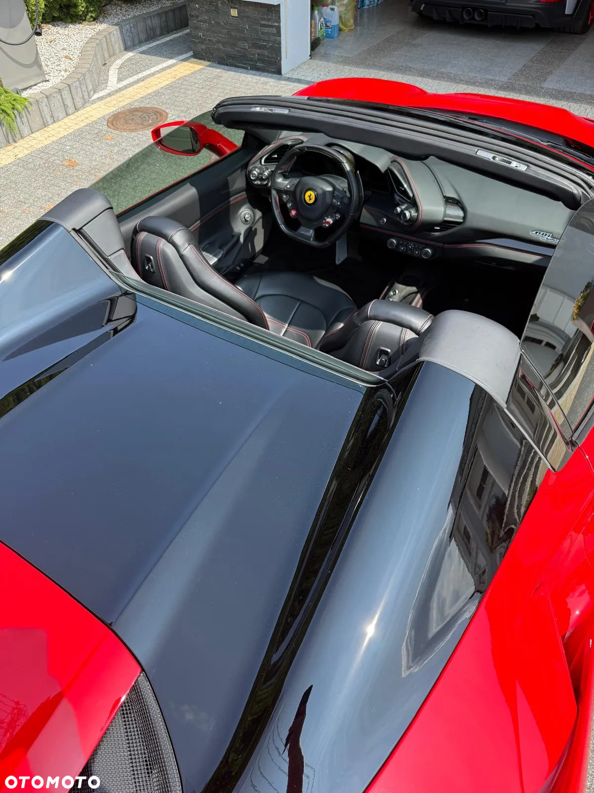 Ferrari 488 - 11