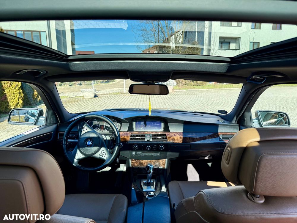 BMW Seria 5 520d Aut. - 10