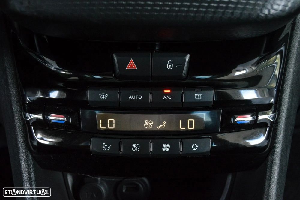 Peugeot 208 1.5 BlueHDi Allure - 41