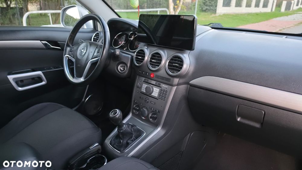 Opel Antara 2.4 4x4 Cosmo - 3