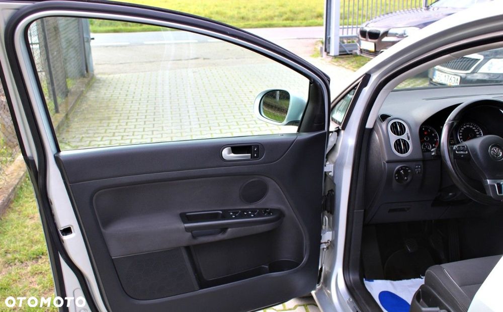 Volkswagen Golf Plus - 10