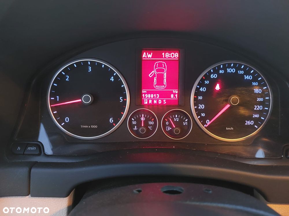 Volkswagen Tiguan 2.0 TDI DPF 4Motion DSG Track & Field - 25