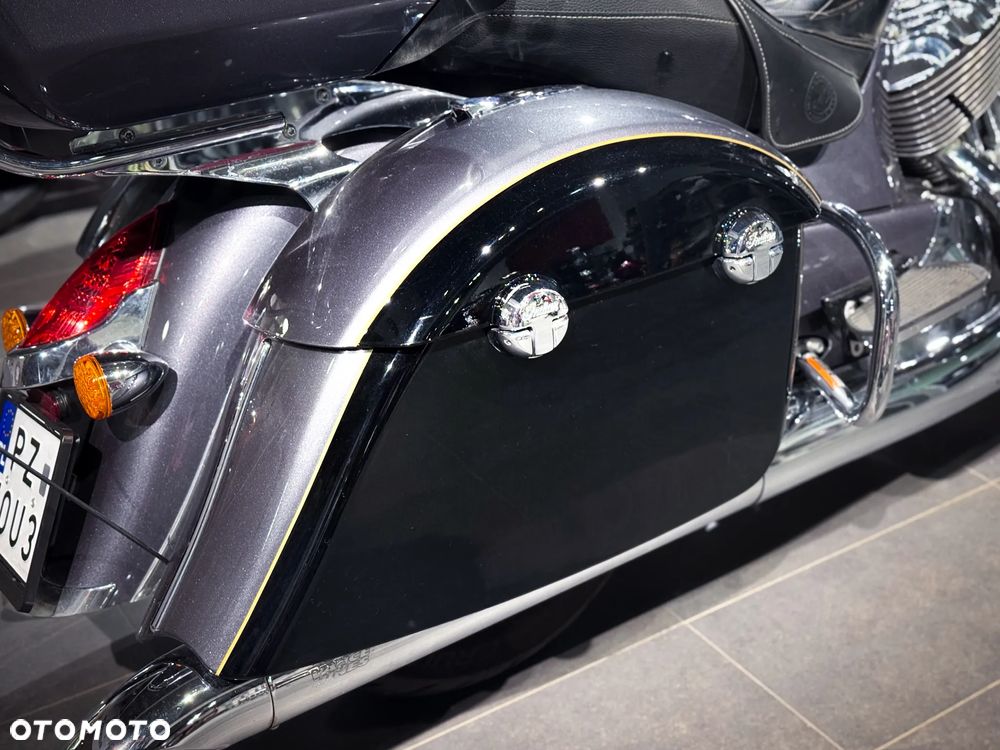 Indian Roadmaster - 5