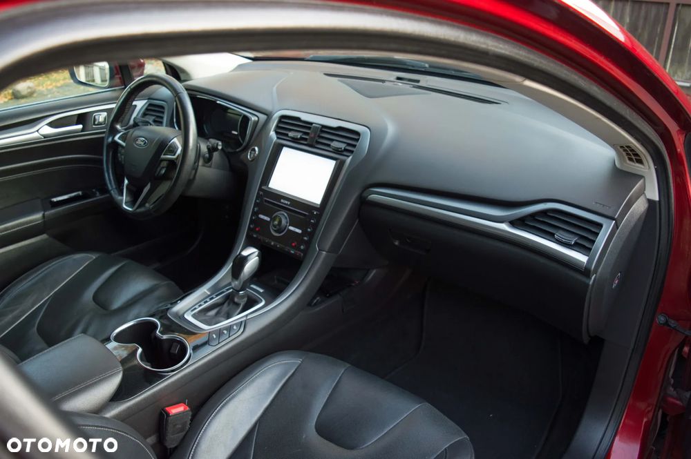 Ford Mondeo 2.0 TDCi ST-Line PowerShift - 27