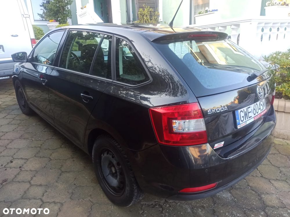 Skoda RAPID 1.6 TDI DPF Ambition - 18