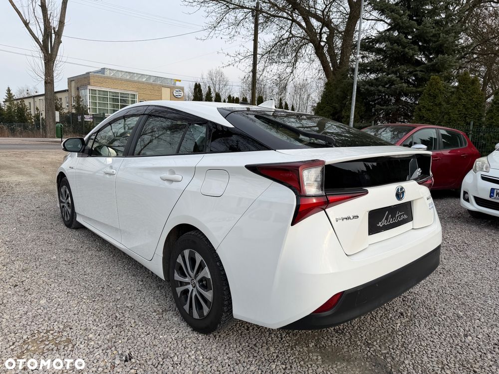 Toyota Prius Hybrid Comfort - 4