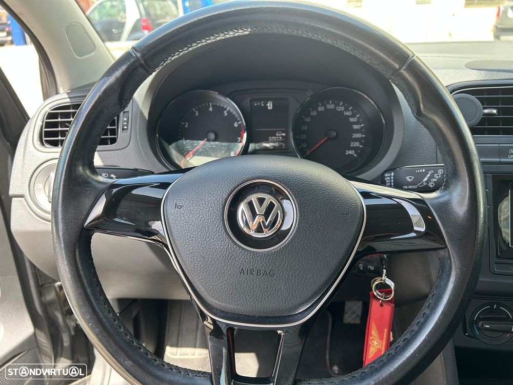 VW Polo 1.0 Trendline - 4