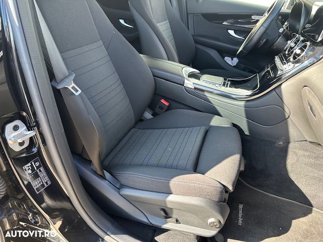 Mercedes-Benz GLC 220 d 4MATIC 9G-TRONIC - 26
