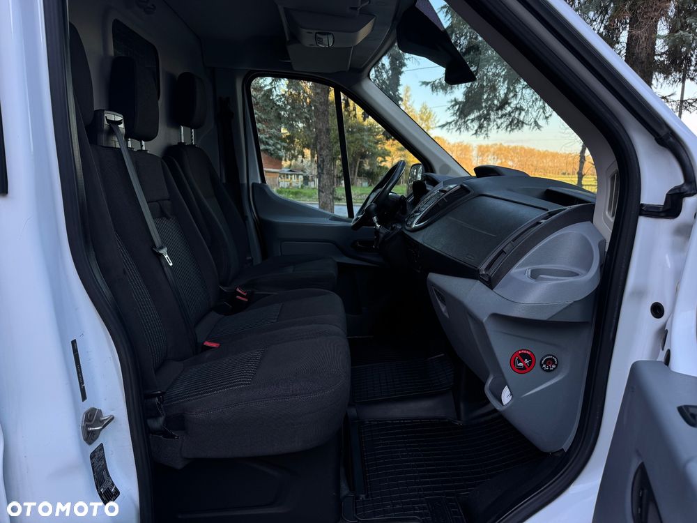 Ford Transit - 8