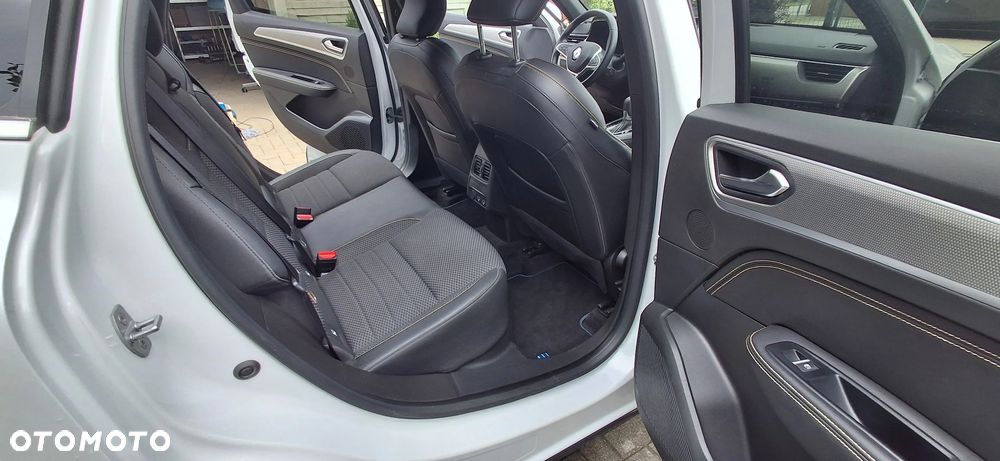 Renault Arkana E-TECH 145 INTENS - 11
