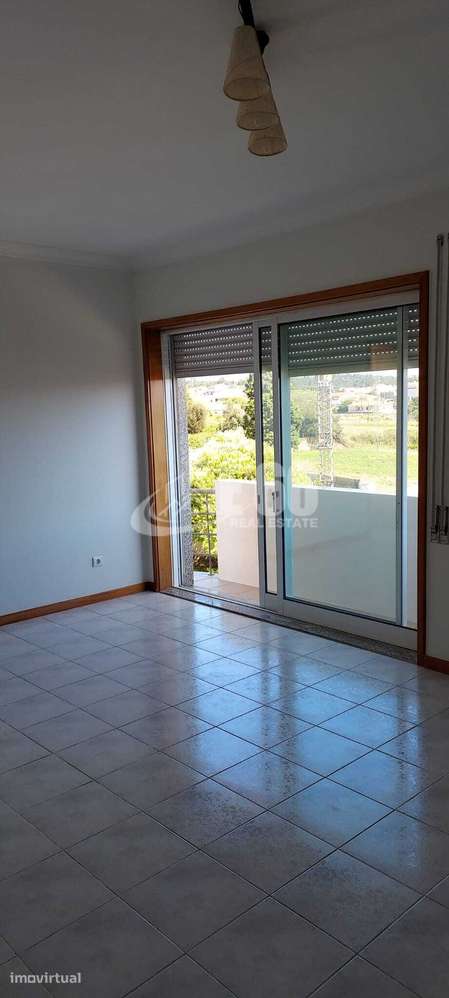 Apartamento T3 para Arrendamento | - Grande imagem: 4/25